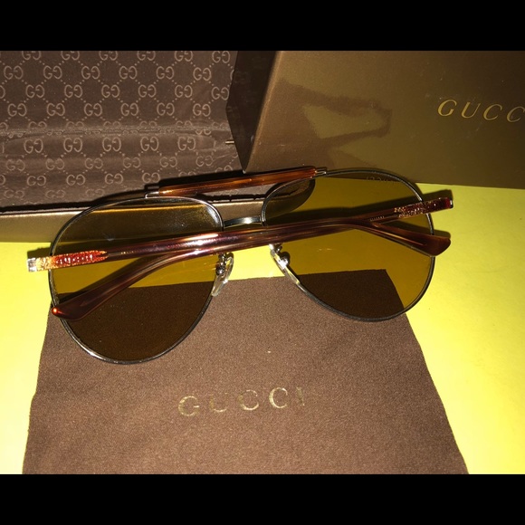 Tan Gucci glasses - Picture 2 of 2